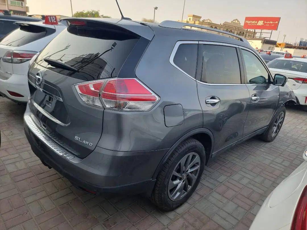 NISSAN ROGUE