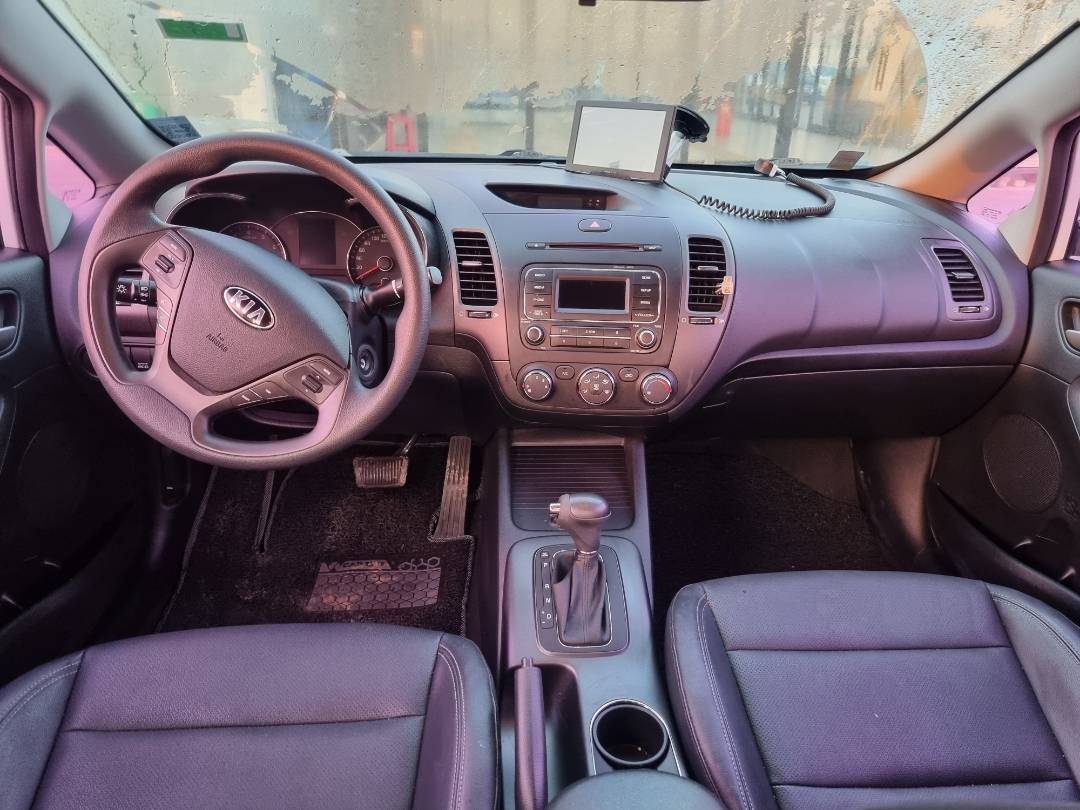 2015 KIA K3 — 169395 KM — Lot 215487 — Main - Marhaba Auctions Used Cars - Image 7