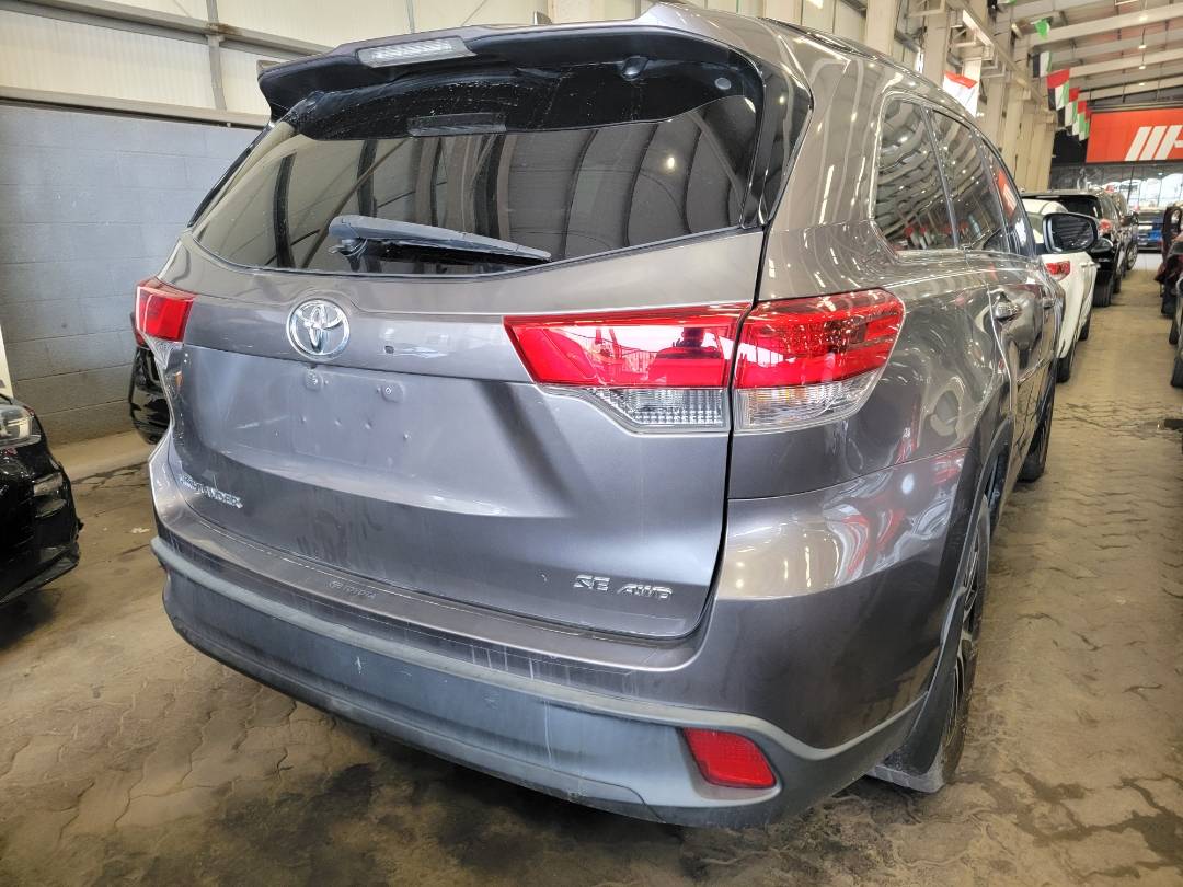 2018 TOYOTA HIGHLANDER — 134837 Miles — Lot JS895589 — Main - Marhaba Auctions Used Cars - Image 3