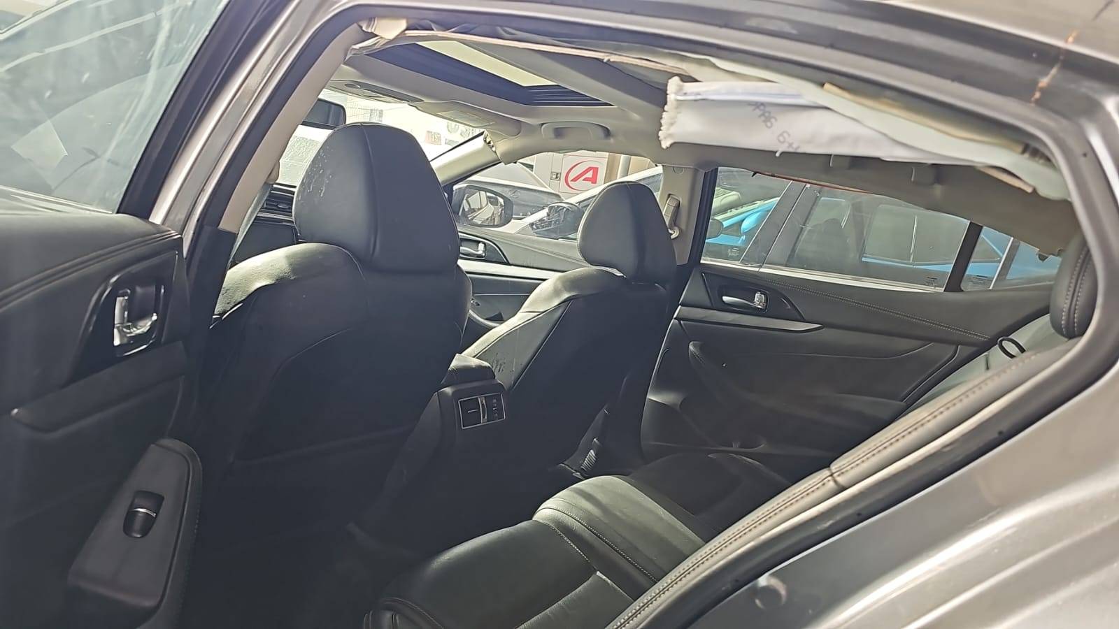 2017 NISSAN MAXIMA — 128068 Miles — Lot HC424720 — Souq - Marhaba Auctions Used Cars - Image 7