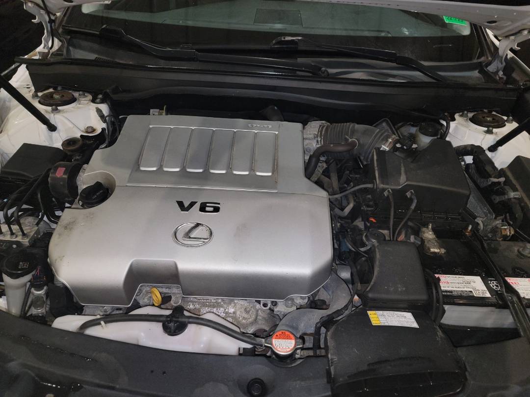 2016 LEXUS ES 350 — 47541 Miles — Lot 237373 - Marhaba Auctions Used Cars - Image 10