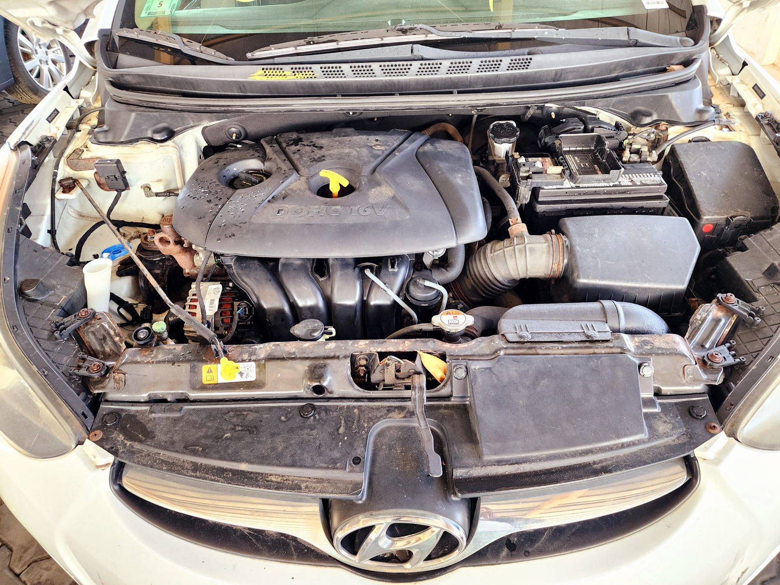 2013 HYUNDAI ELANTRA — 203687 Miles — Lot 40130194 — Souq - Marhaba Auctions Used Cars - Image 11