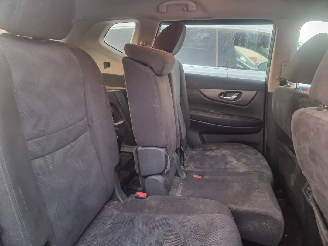 NISSAN ROGUE 2015 - Marhaba Auction Used Cars - Image 4