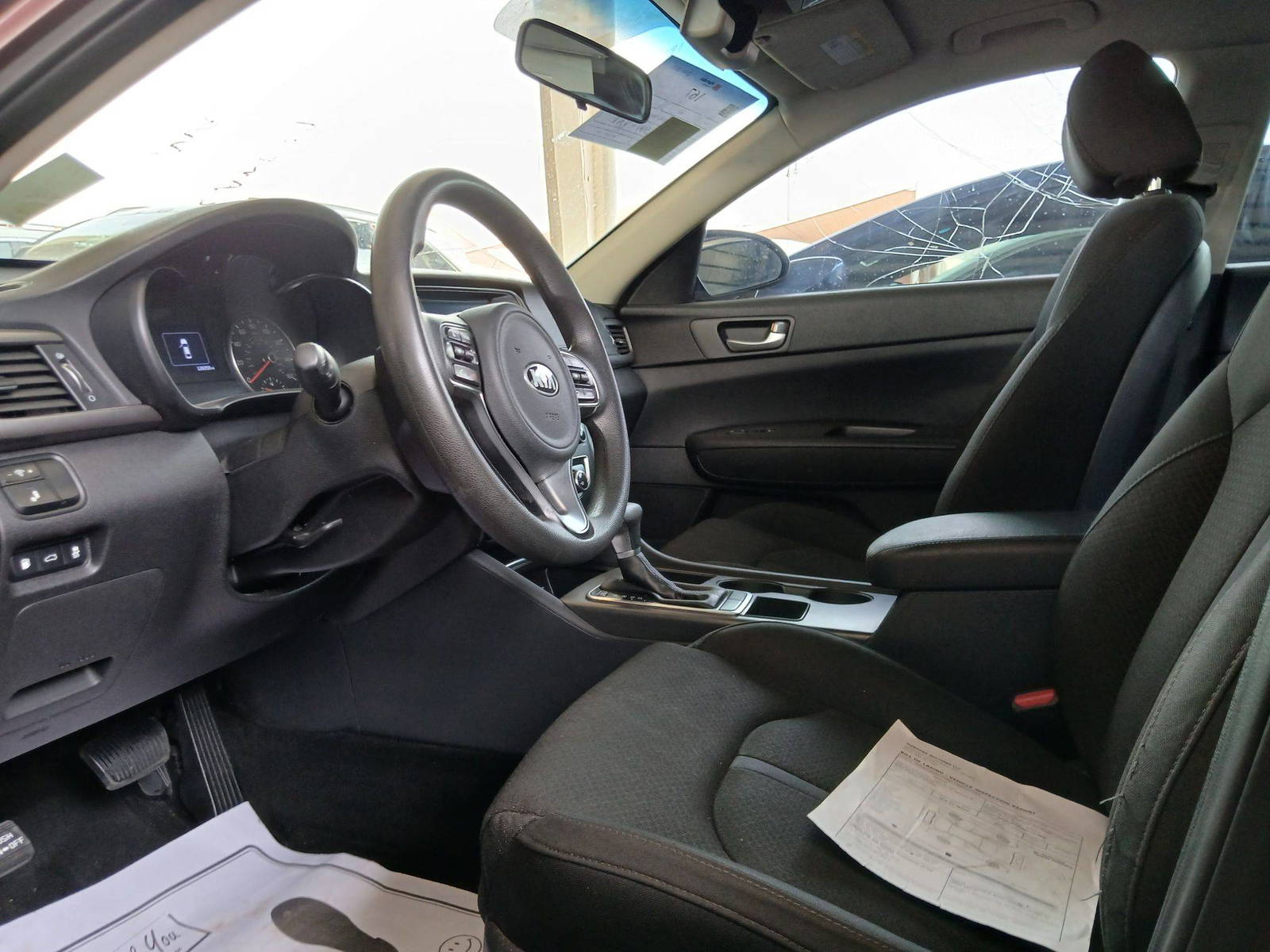 2018 KIA OPTIMA — 126058 Miles — Lot 735687 — Souq - Marhaba Auctions Used Cars - Image 8