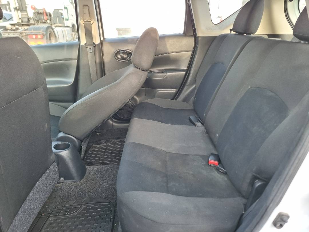 2015 NISSAN VERSA NOTE — 179748 Miles — Lot 125487 — Souq - Marhaba Auctions Used Cars - Image 6