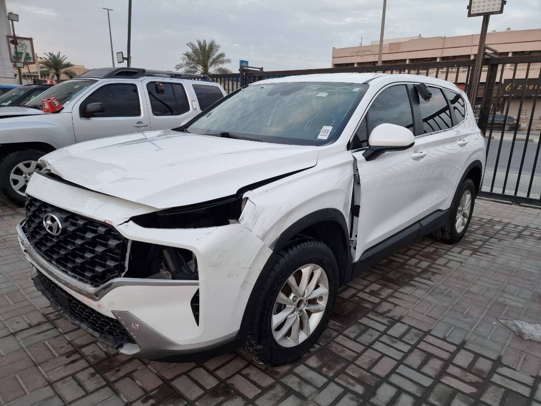 2022 HYUNDAI SANTA FE — 28695 Miles — Lot 57606514 — Ind. 12 - Marhaba Auctions Used Cars - Image 4