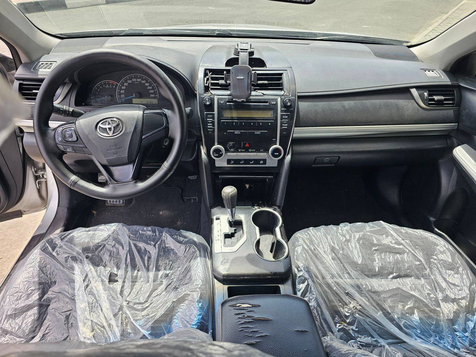 TOYOTA CAMRY 2017 - Marhaba Auction Used Cars - Image 8