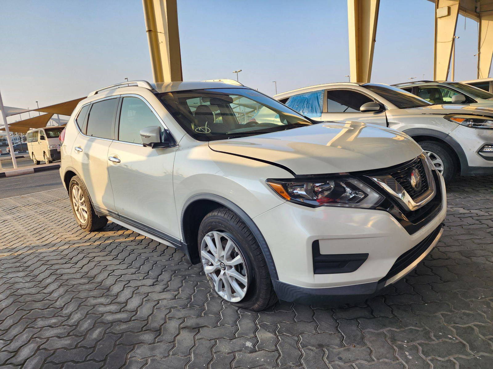 2018 NISSAN ROGUE — 130824 Miles — Lot 64592494 — Souq - Marhaba Auctions Used Cars - Image 4