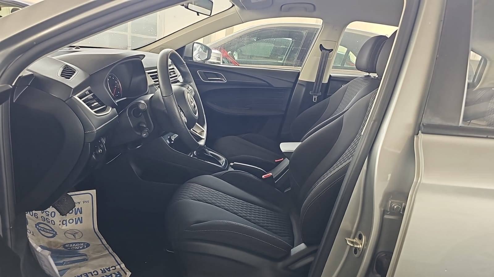2024 MG MG 5 — 20844 KM — Lot Z058045 — Souq - Marhaba Auctions Used Cars - Image 7