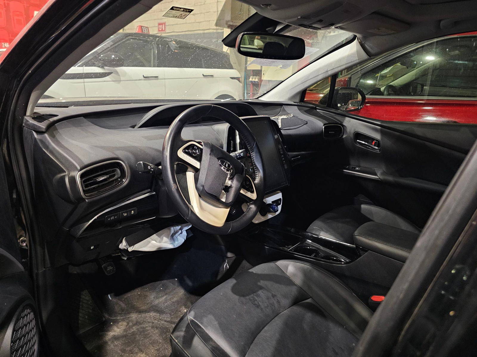 2018 TOYOTA PRIUS — 100631 Miles — Lot J3057630 — Main - Marhaba Auctions Used Cars - Image 8