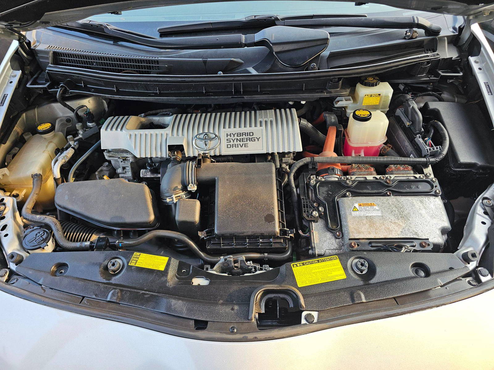 TOYOTA PRIUS 2010 - Marhaba Auction Used Cars - Image 12