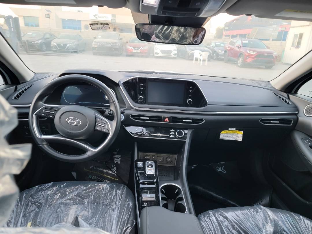2021 HYUNDAI SONATA — 33643 KM — Lot 077321 — Main - Marhaba Auctions Used Cars - Image 8