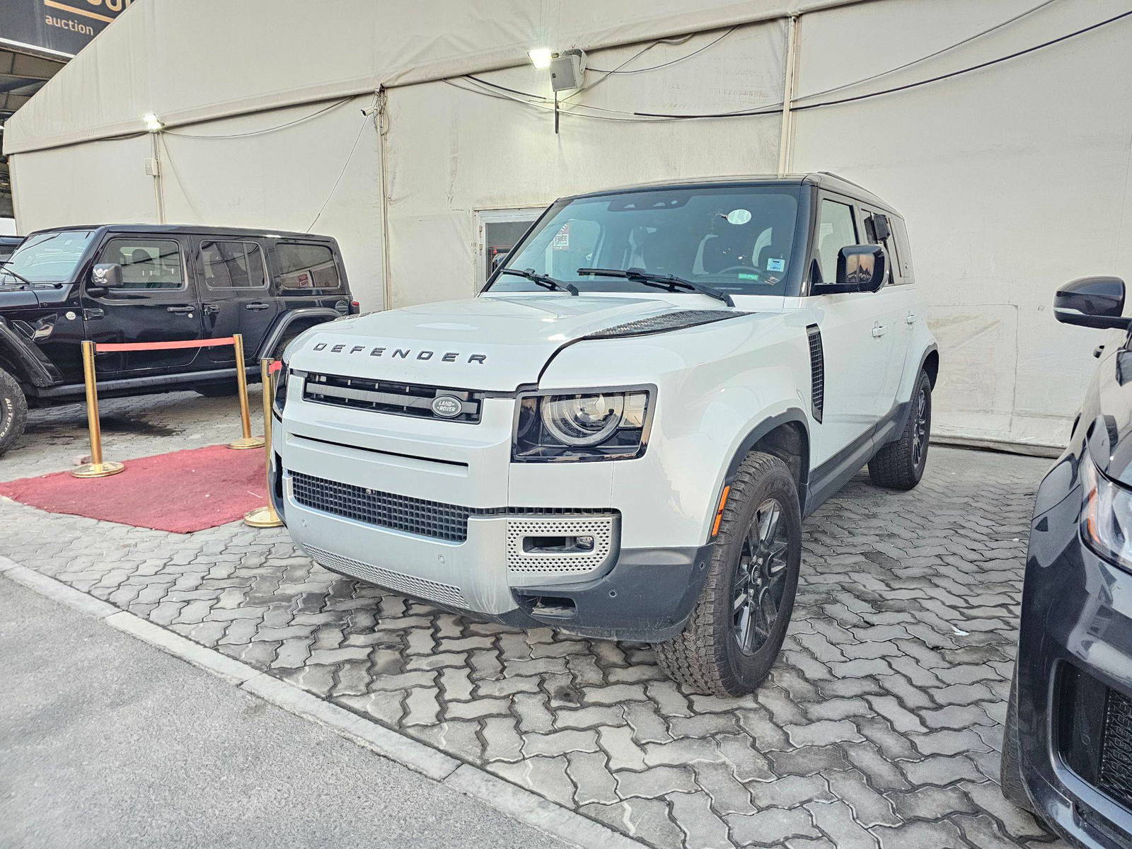 2023 LAND ROVER DEFENDER 110 S — sold — 26866 KM — Lot 0P2129199 — Souq - Marhaba Auctions Used Cars - Image 3