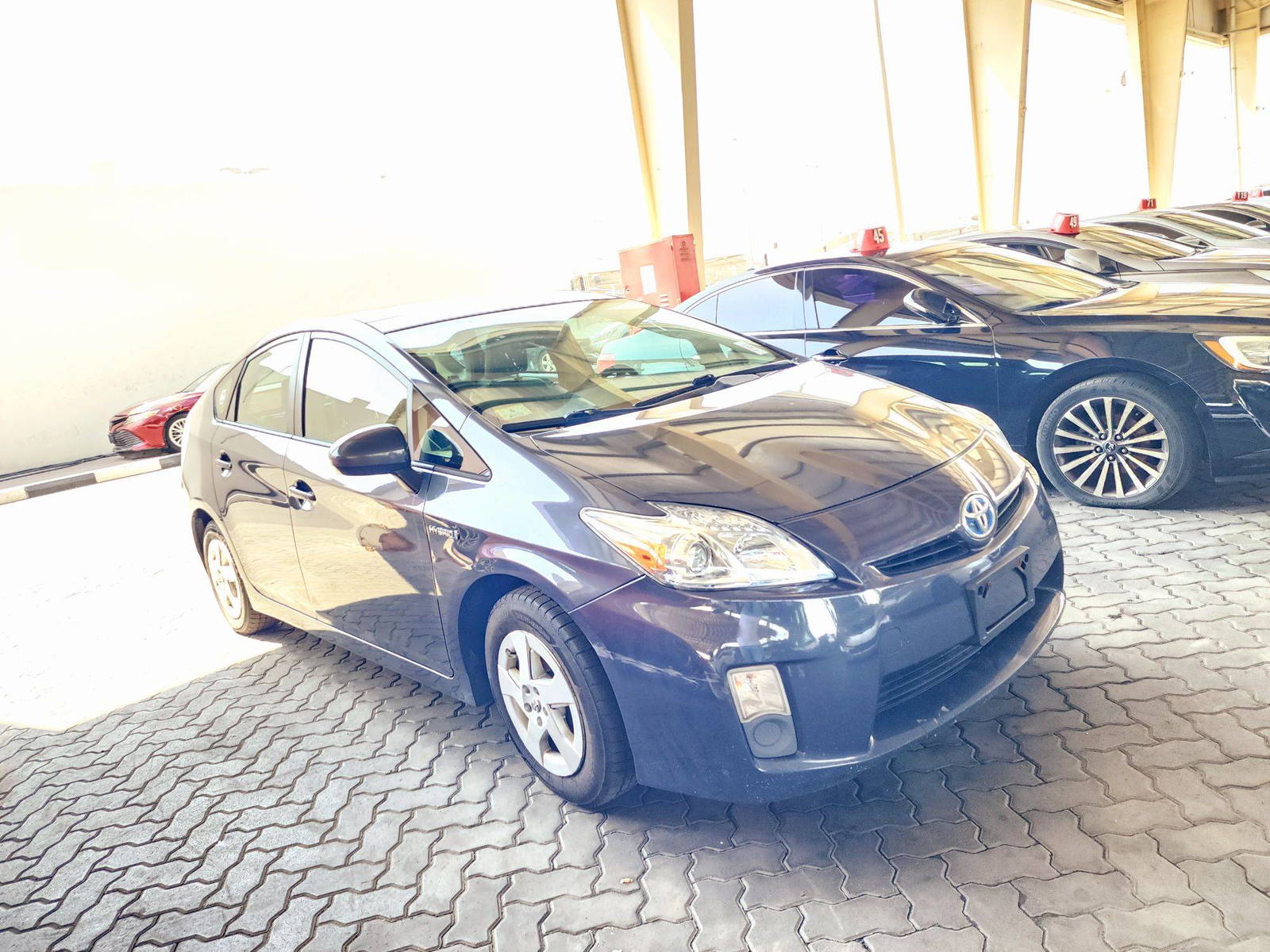 2010 TOYOTA PRIUS — 250221 Miles — Lot 150600 — Souq - Marhaba Auctions Used Cars - Image 4