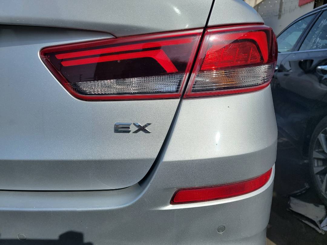 2019 KIA OPTIMA — 37015 Miles — Lot G367546 - Marhaba Auctions Used Cars - Image 4
