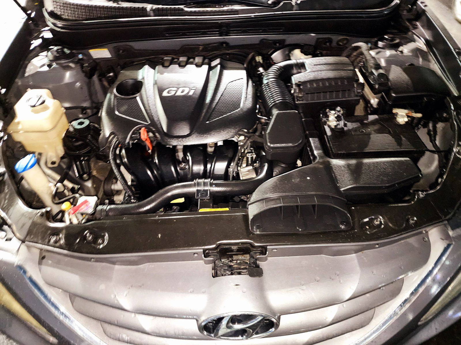 2011 HYUNDAI SONATA — 200804 Miles — Lot H092822 — Souq - Marhaba Auctions Used Cars - Image 11