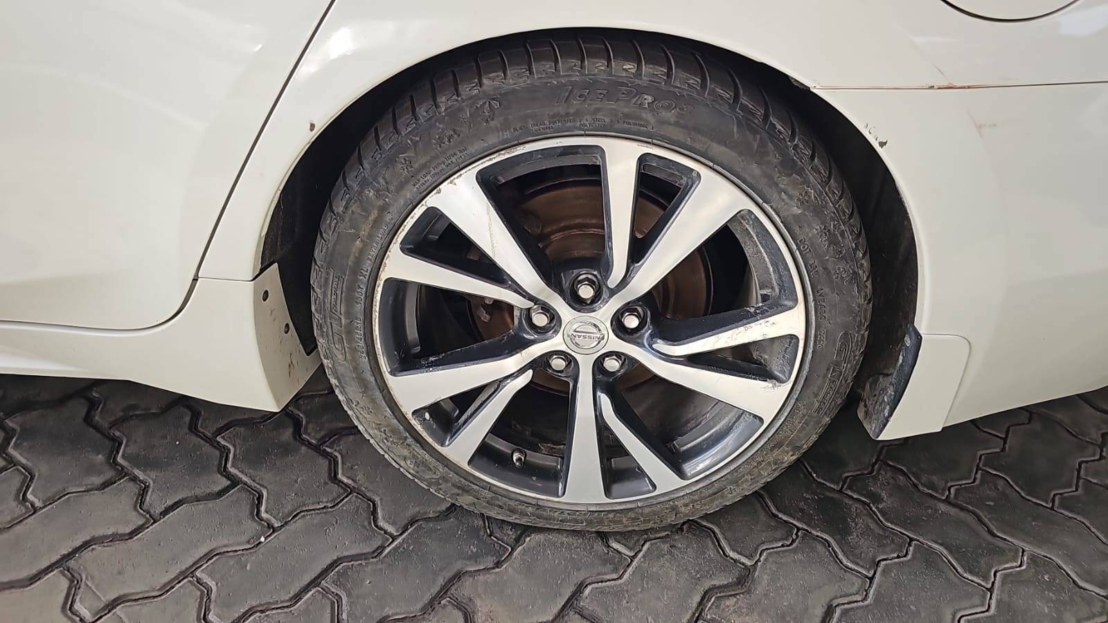 NISSAN MAXIMA 2017 - Marhaba Auction Used Cars - Image 3