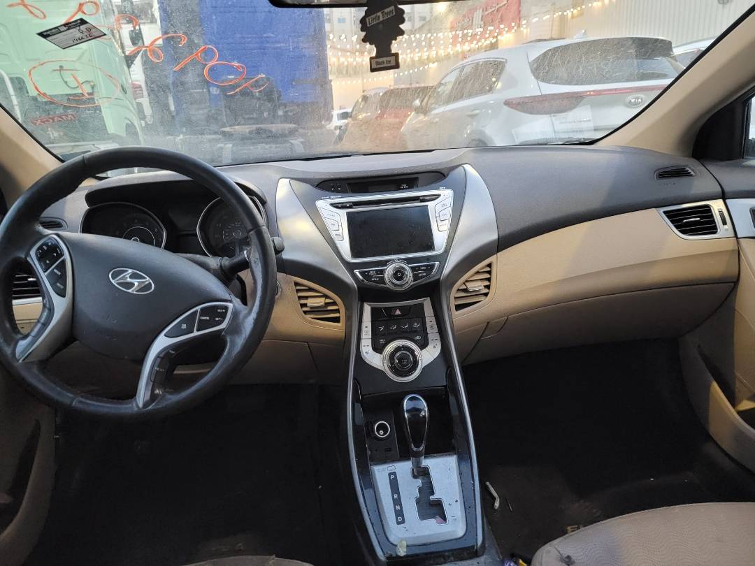 2012 HYUNDAI ELANTRA — 146636 Miles — Lot H106919 — Main - Marhaba Auctions Used Cars - Image 7