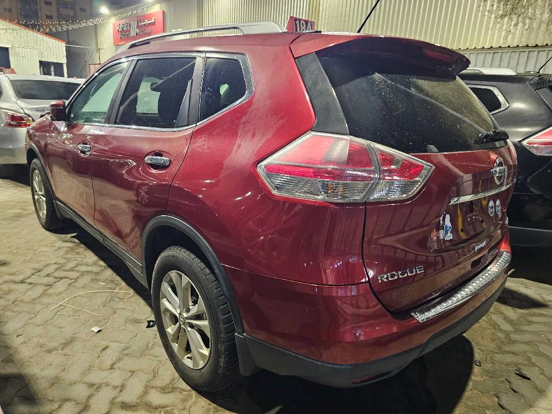 NISSAN ROGUE