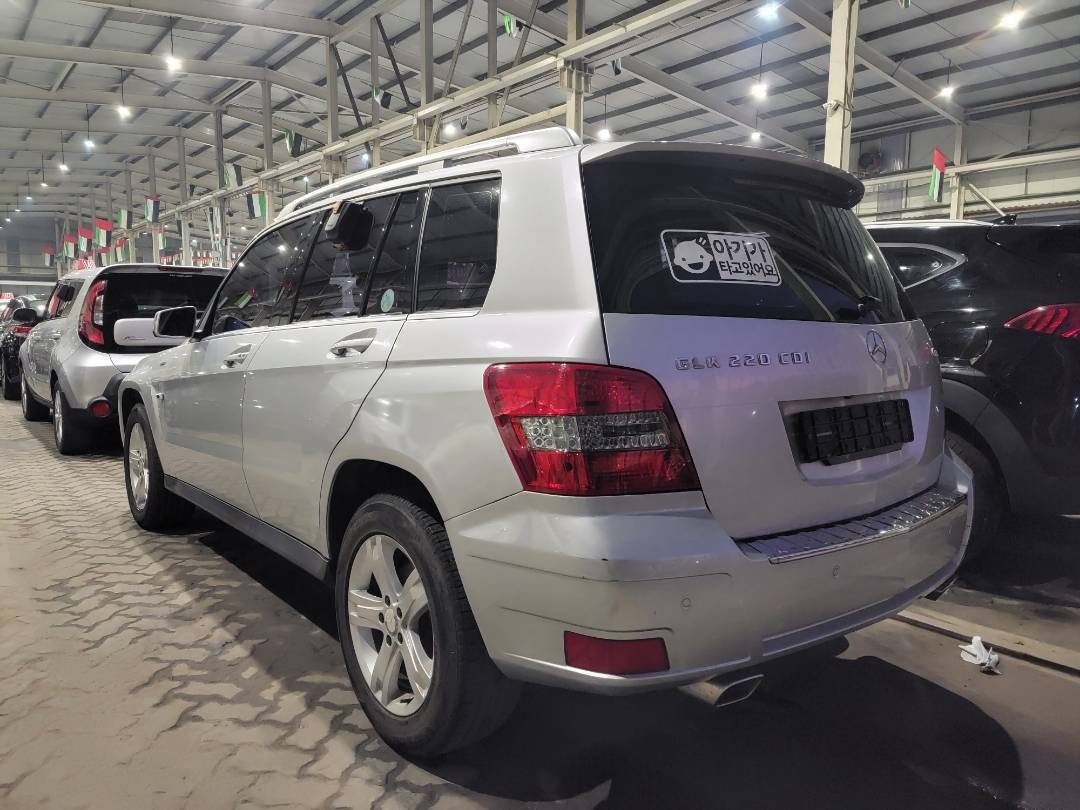 2012 MERCEDES BENZ GLK 220 — 244988 KM — Lot CF908380 — Main - Marhaba Auctions Used Cars - Image 3