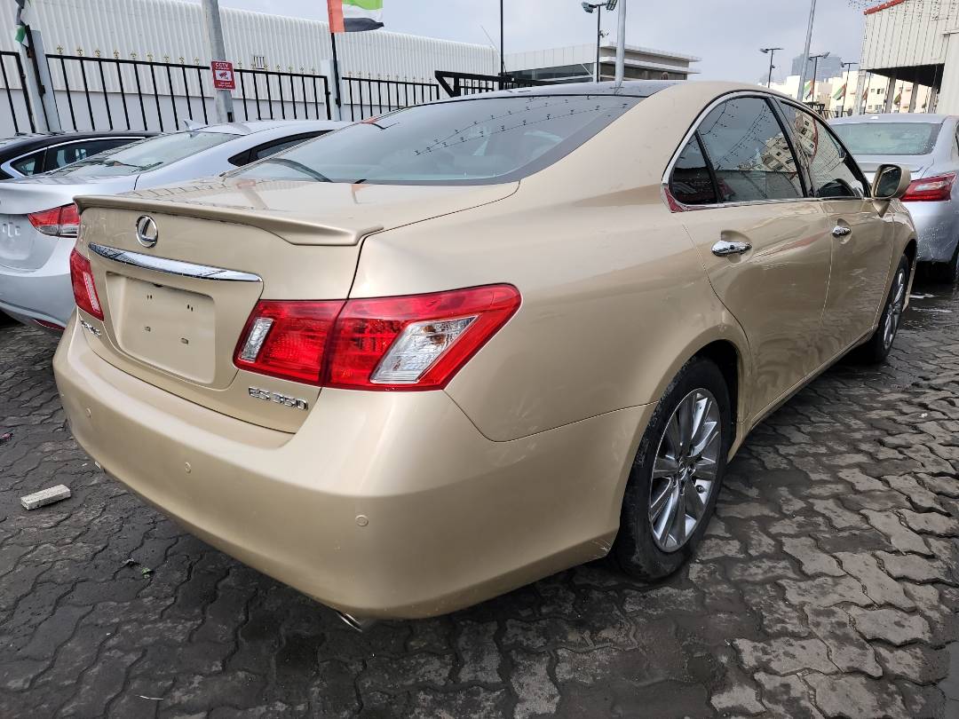 2007 LEXUS ES 350 — 179584 Miles — Lot 149635 - Marhaba Auctions Used Cars - Image 3