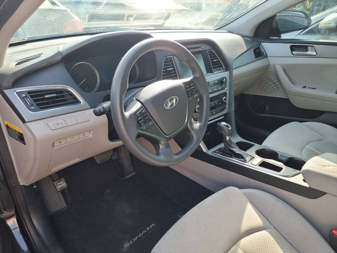 2016 HYUNDAI SONATA — 173938 Miles — Lot 125478 — Ind. 12 - Marhaba Auctions Used Cars - Image 8