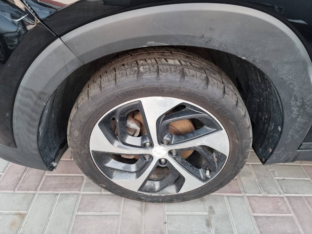 2016 HYUNDAI TUCSON — 122070 KM — Lot 77772773 — Souq - Marhaba Auctions Used Cars - Image 11