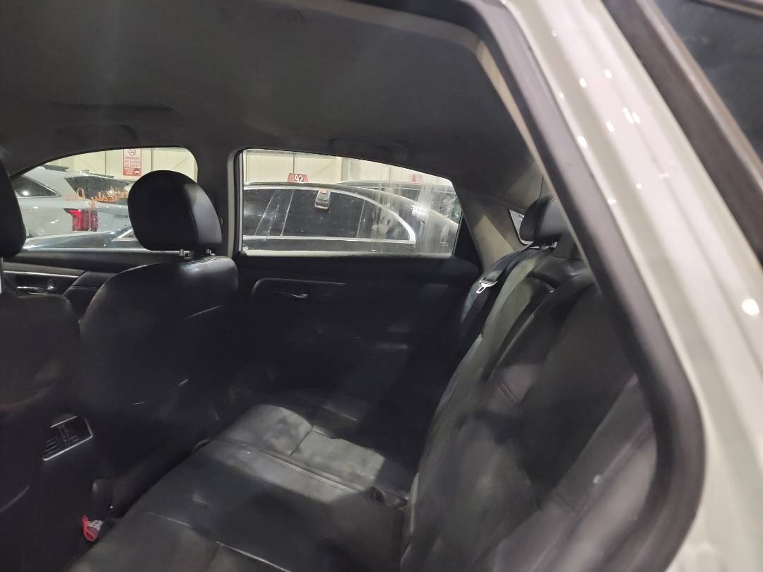 2014 NISSAN ALTIMA — 170327 Miles — Lot 2676566 — Souq - Marhaba Auctions Used Cars - Image 6