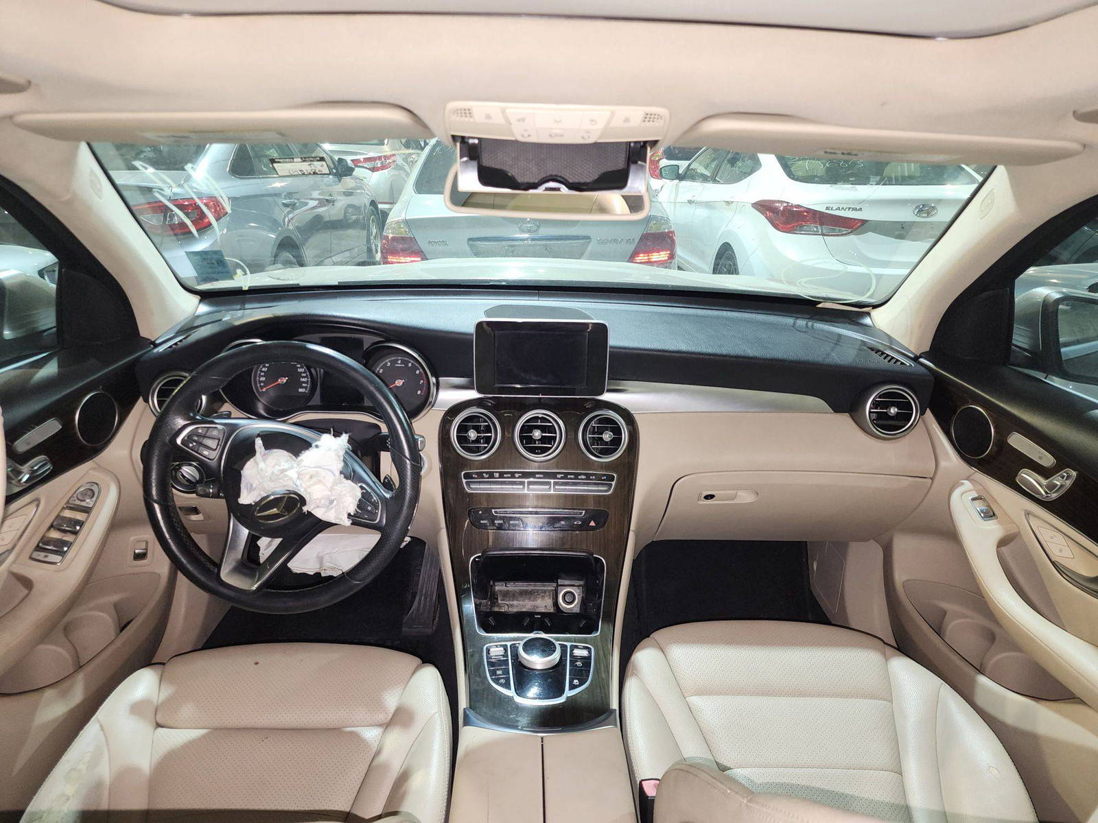 2019 MERCEDES BENZ GLC-300 — 148680 Miles — Lot 215478 — Main - Marhaba Auctions Used Cars - Image 8