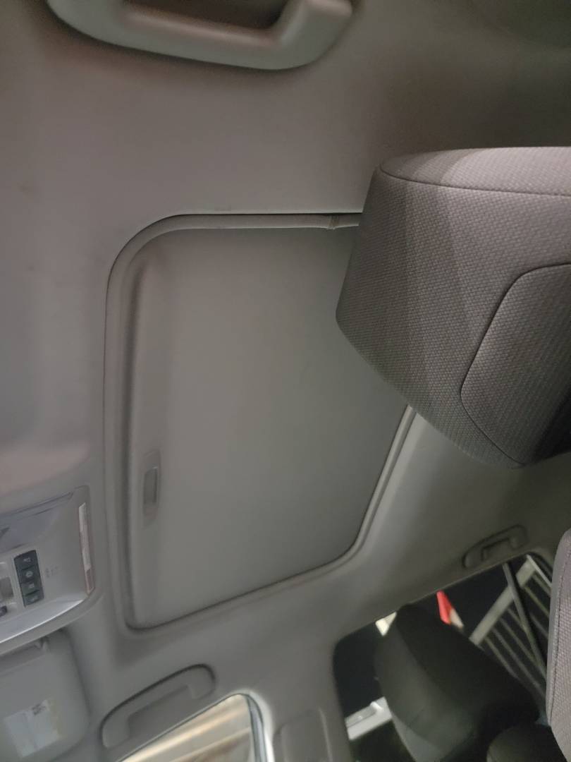 2019 TOYOTA RAV4 — 83959 Miles — Lot 016186 - Marhaba Auctions Used Cars - Image 5
