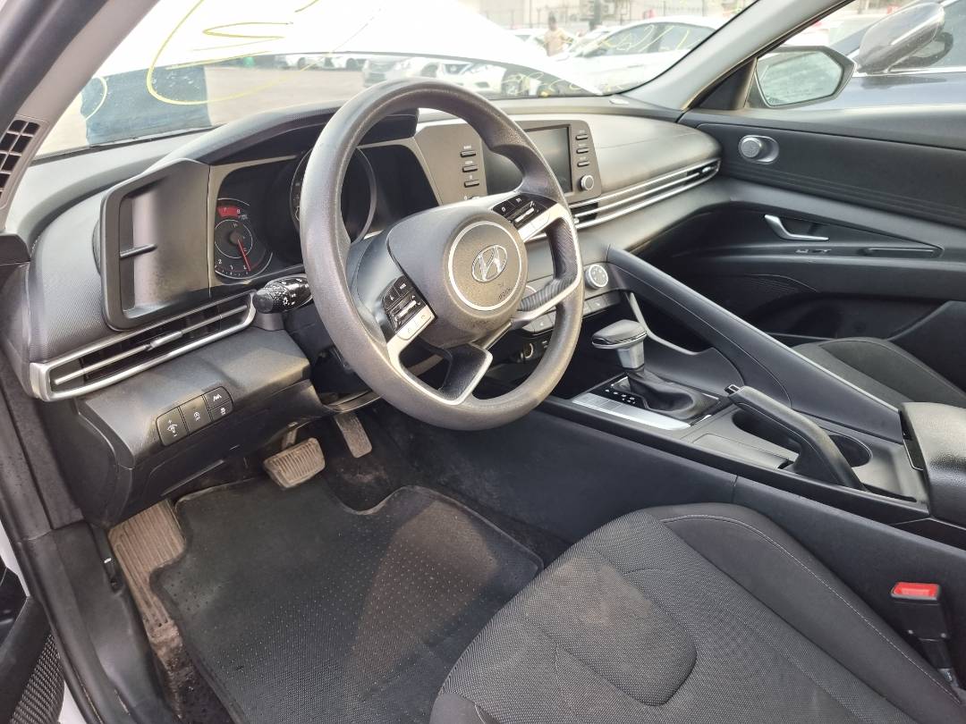2021 HYUNDAI ELANTRA — 81685 KM — Lot 215487 — Ind. 12 - Marhaba Auctions Used Cars - Image 7