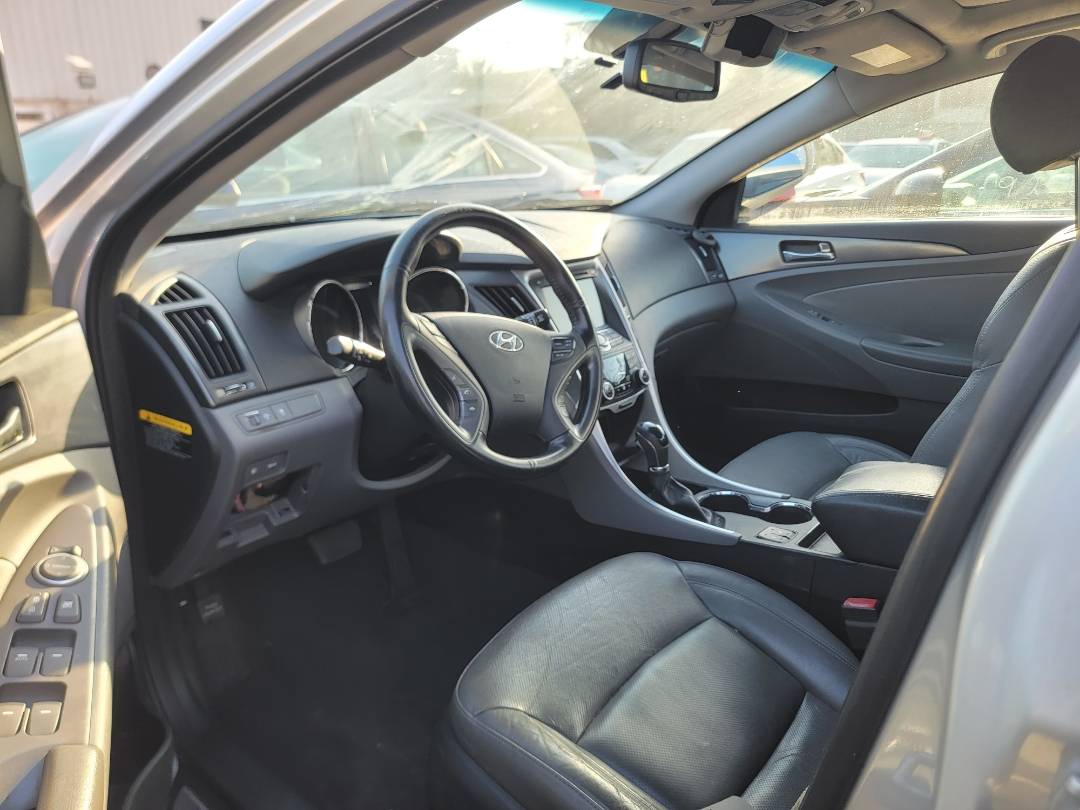 2015 HYUNDAI SONATA — 126356 Miles — Lot 119670 — Main - Marhaba Auctions Used Cars - Image 6