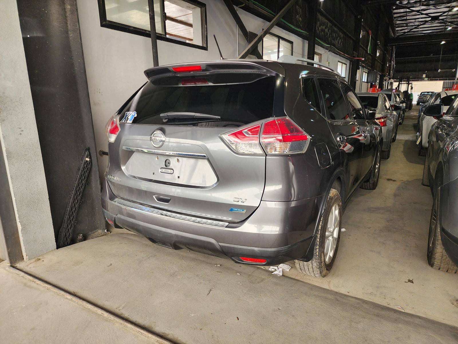 2014 NISSAN ROGUE — 137543 Miles — Lot 81641185 — Al Quoz - Marhaba Auctions Used Cars - Image 6
