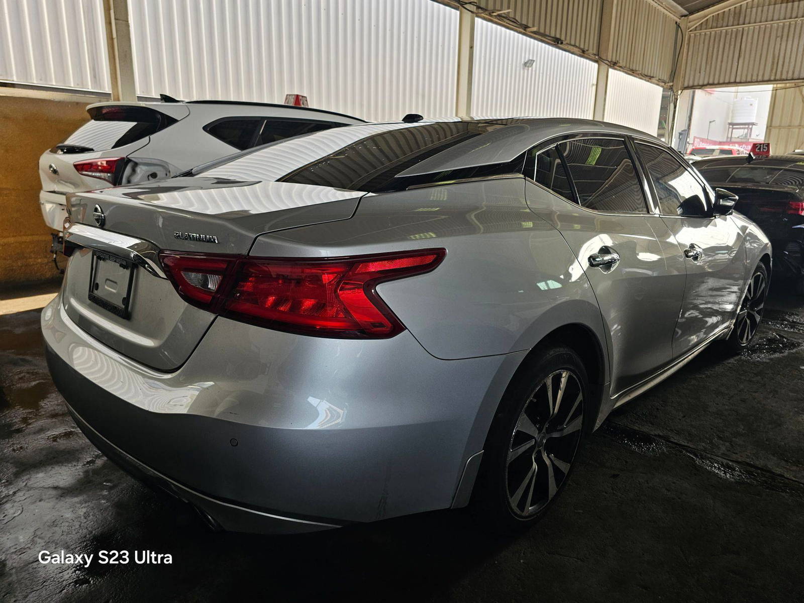2018 NISSAN MAXIMA — 168060 Miles — Lot 43801036 — Main - Marhaba Auctions Used Cars - Image 3