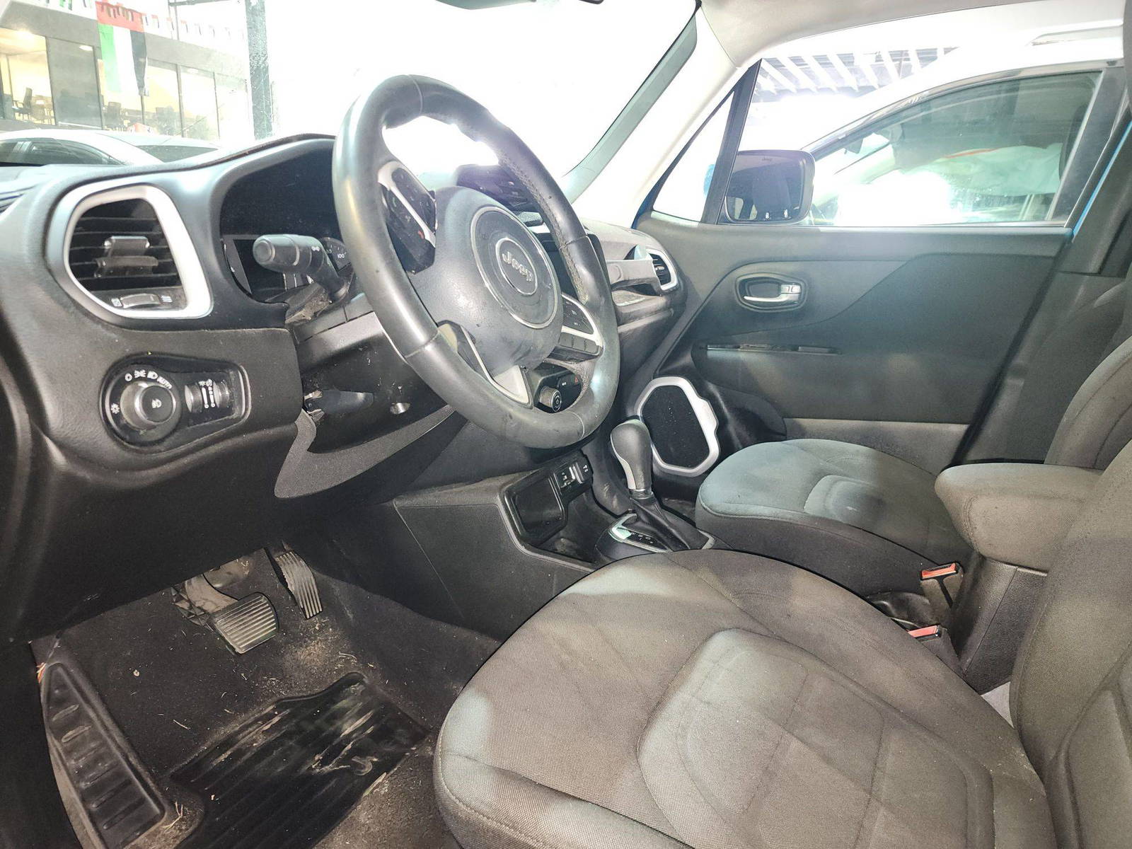 2020 JEEP RENEGADE LATITUDE — 130183 Miles — Lot 68920175 — Ind. 12 - Marhaba Auctions Used Cars - Image 9