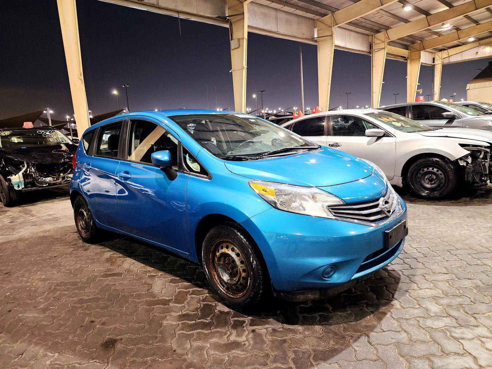 2016 NISSAN VERSA NOTE — 163470 KM — Lot L390872 — Souq - Marhaba Auctions Used Cars - Image 4