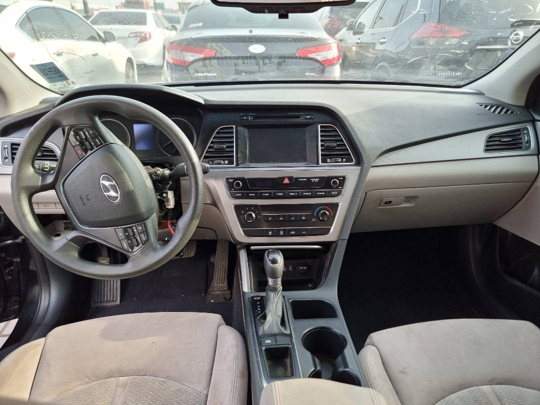 2017 HYUNDAI SONATA — 108031 Miles — Lot 124587 — Ind. 12 - Marhaba Auctions Used Cars - Image 8