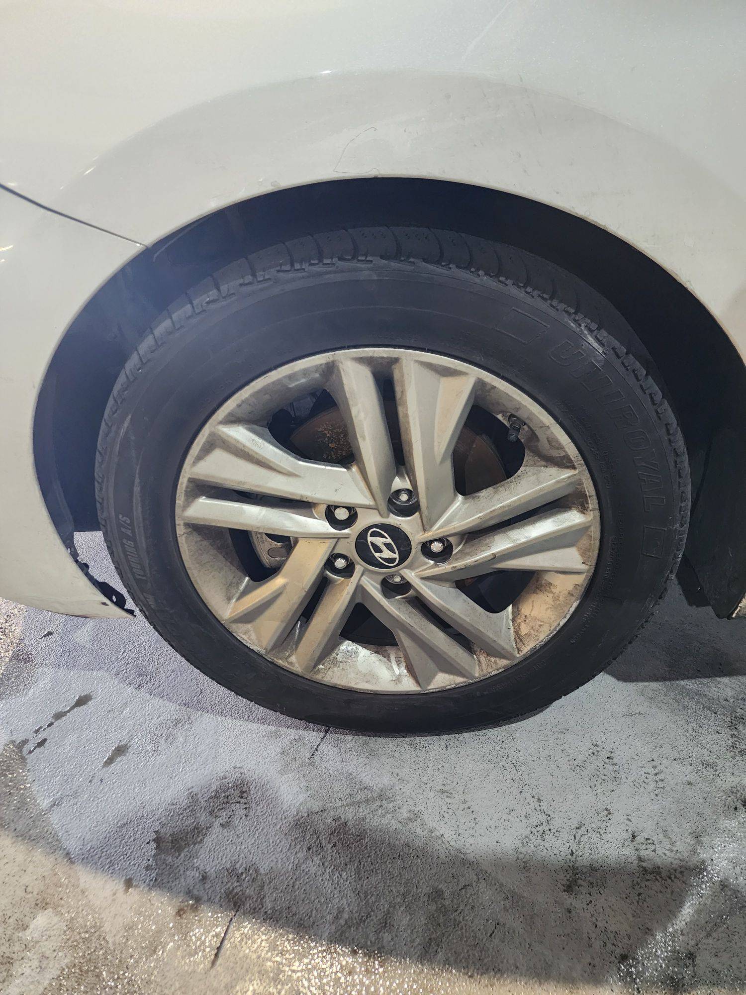 HYUNDAI ELANTRA 2019 - Marhaba Auction Used Cars - Image 12