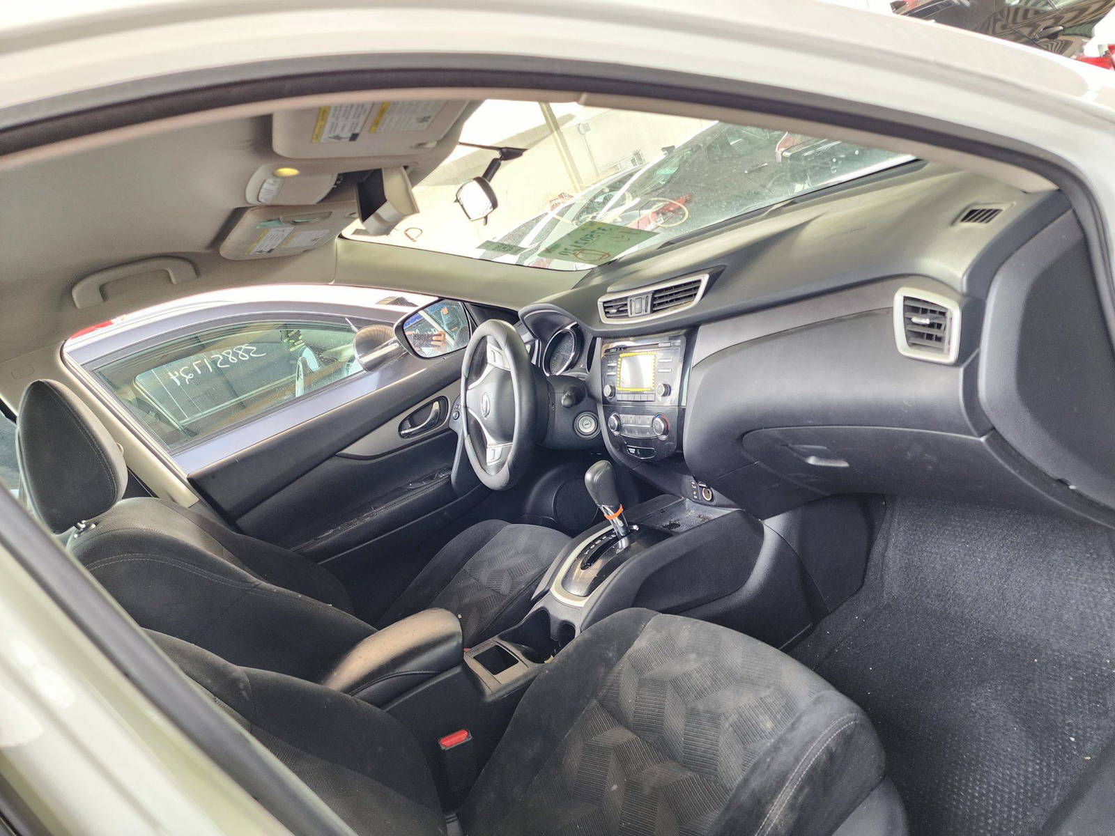 2016 NISSAN ROGUE — 153099 Miles — Lot C735652 — Souq - Marhaba Auctions Used Cars - Image 4