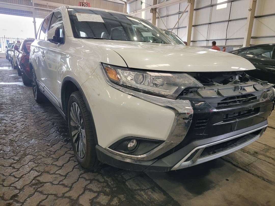 2020 MITSUBISHI OUTLANDER — 116763 Miles — Lot 215487 — Main - Marhaba Auctions Used Cars - Image 4