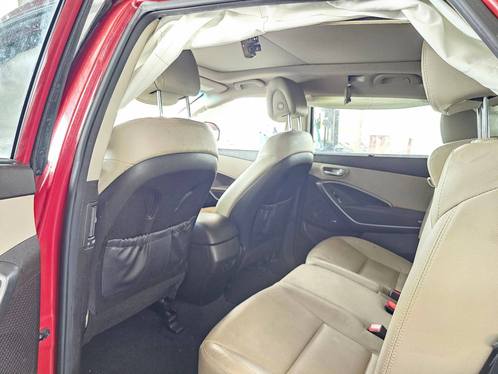 2017 HYUNDAI SANTA FE — 115454 Miles — Lot U227015 — Souq - Marhaba Auctions Used Cars - Image 6