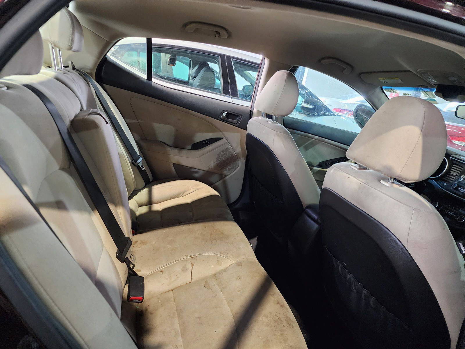 2015 KIA OPTIMA — 143018 Miles — Lot 77926253 — Al Quoz - Marhaba Auctions Used Cars - Image 7