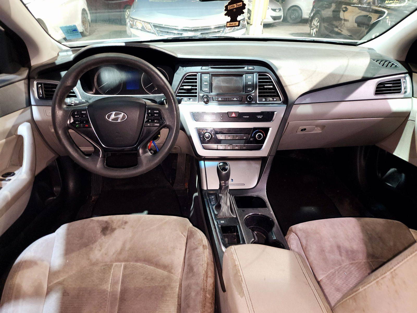 2015 HYUNDAI SONATA — 158765 Miles — Lot 44455334 — Souq - Marhaba Auctions Used Cars - Image 7