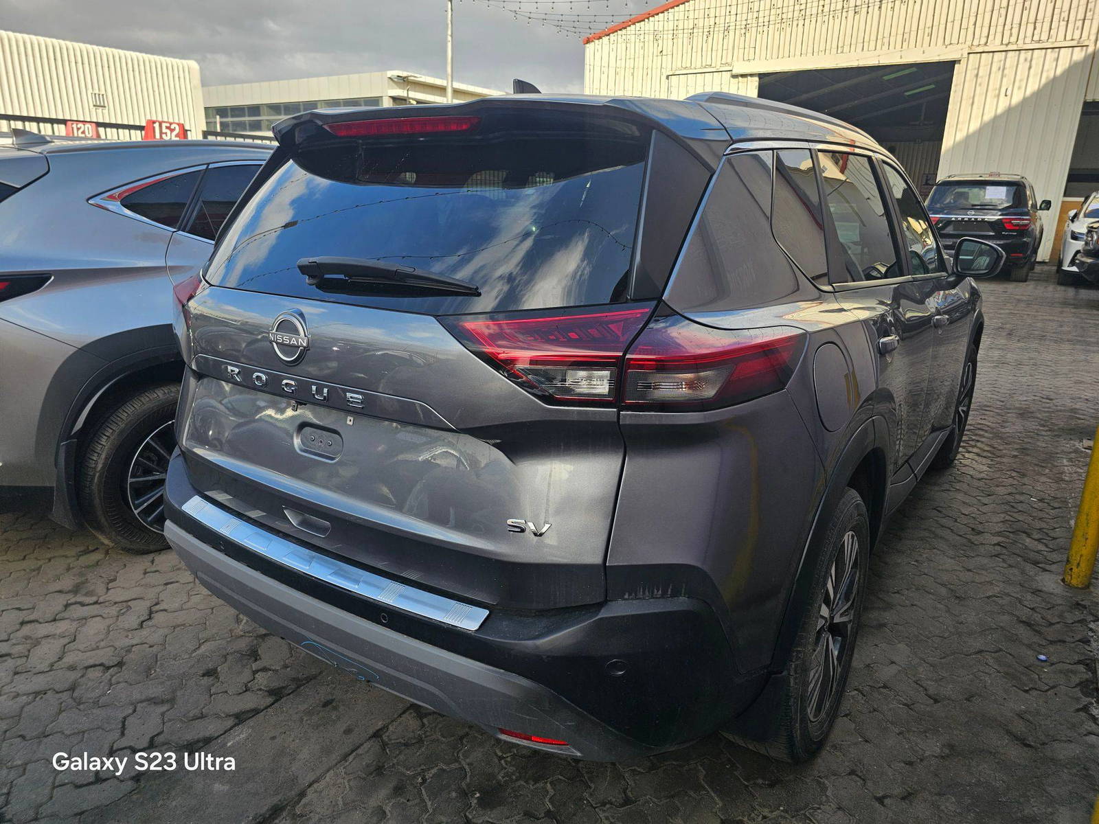 NISSAN ROGUE 2023 - Marhaba Auction Used Cars - Image 7