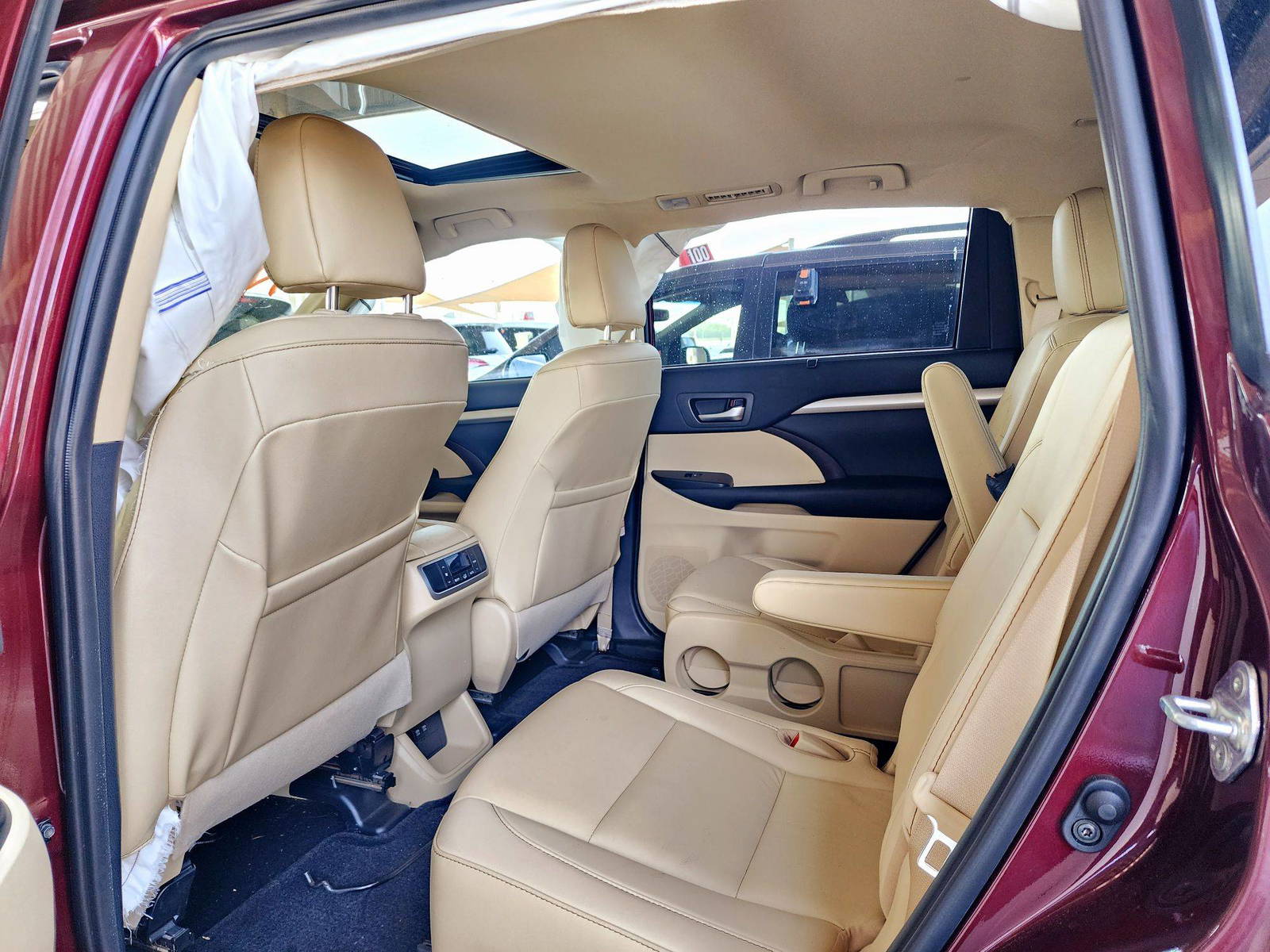 2019 TOYOTA HIGHLANDER — 85020 Miles — Lot RFH8KS935763 — Souq - Marhaba Auctions Used Cars - Image 6