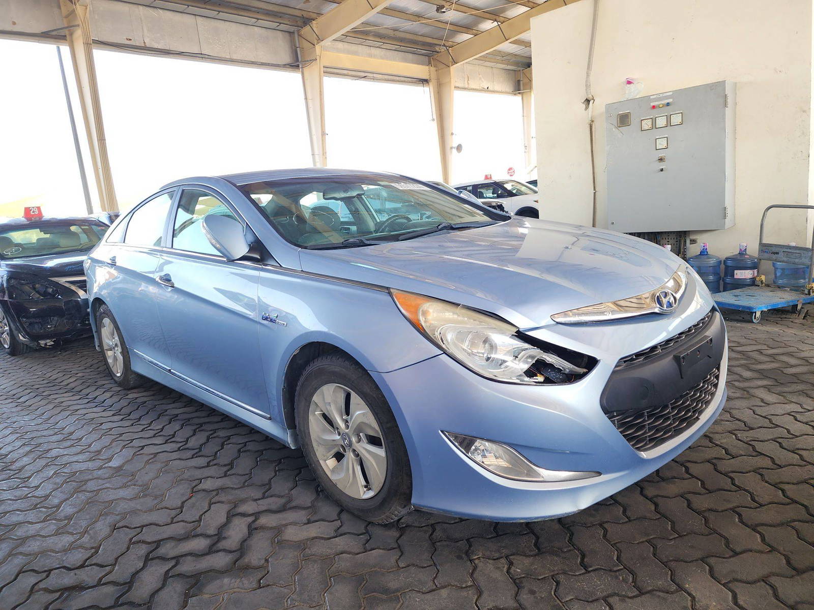 2013 HYUNDAI SONATA — 158475 Miles — Lot 56577224 — Ind. 12 - Marhaba Auctions Used Cars - Image 4