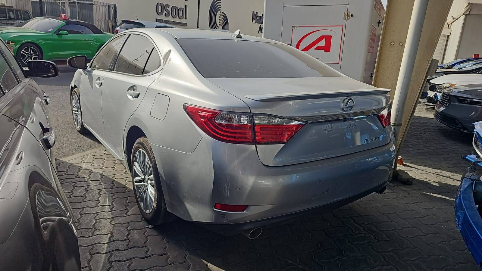2013 LEXUS ES 350 — 157522 Miles — Lot 044562 — Souq - Marhaba Auctions Used Cars - Image 12