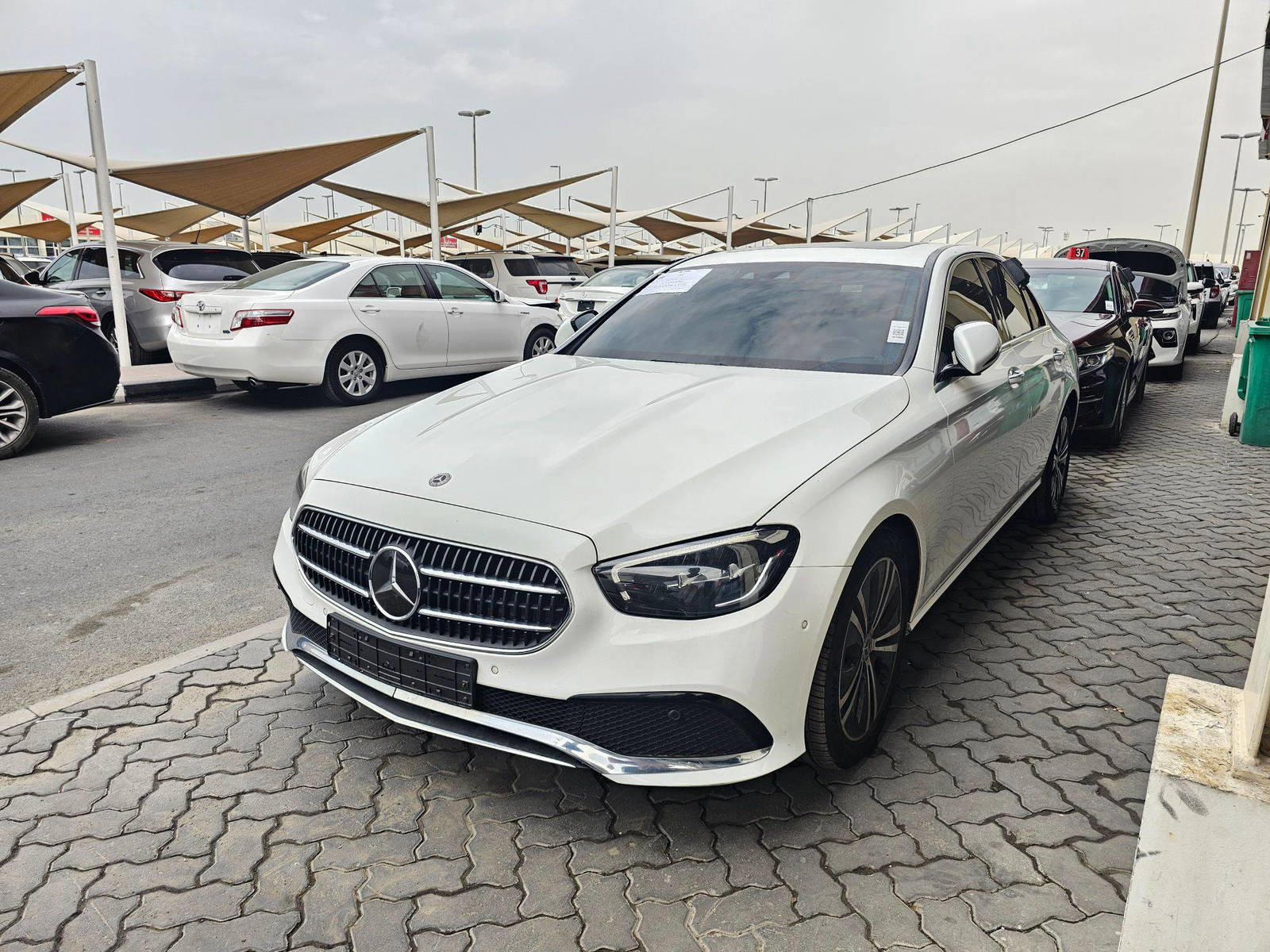 MERCEDES BENZ E-250 2021 - Marhaba Auction Used Cars - Image 4