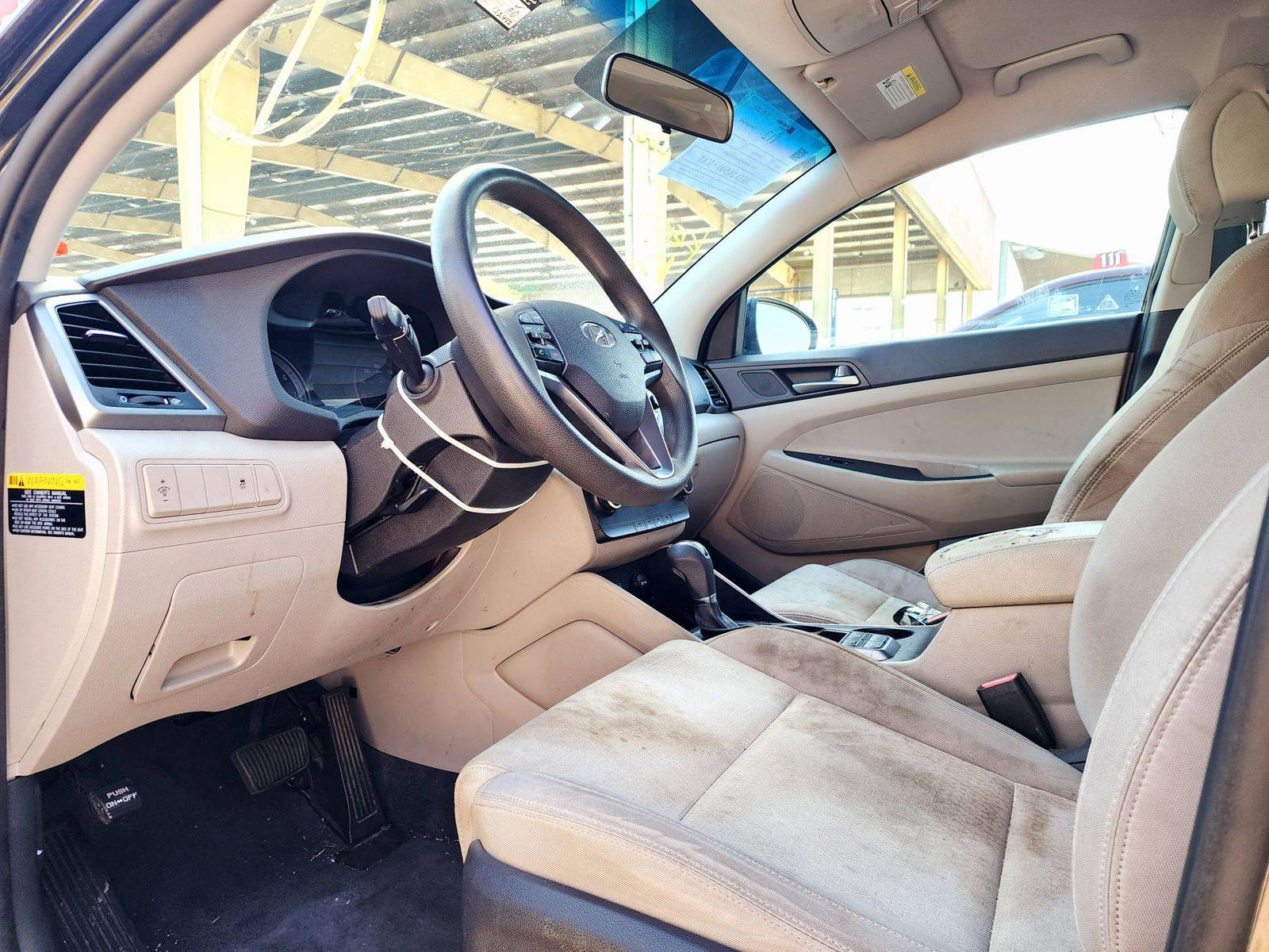 2016 HYUNDAI TUCSON — 132497 Miles — Lot 8GU142884 — Souq - Marhaba Auctions Used Cars - Image 8
