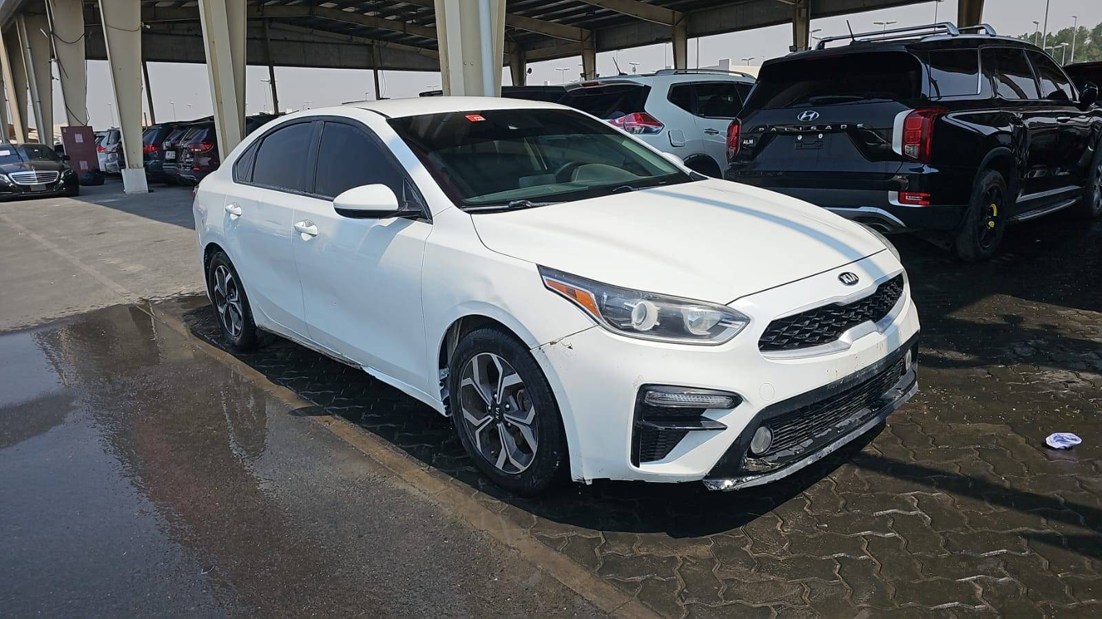 2020 KIA FORTE — 175290 Miles — Lot 8LE196102 — Souq - Marhaba Auctions Used Cars - Image 3